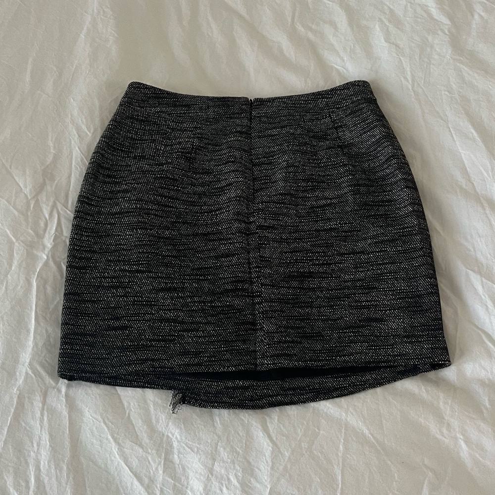 Loft Black and White Tweed Skirt - Picture 2 of 2